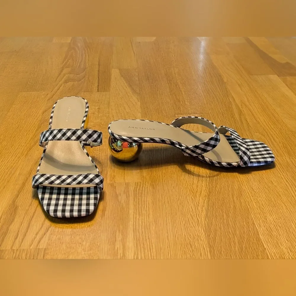 Ann Taylor Black Gingham Gold Mirror Globe Heel Size 6M